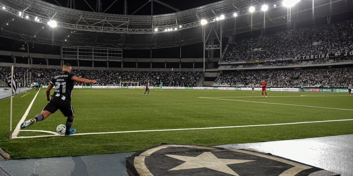 Brasileirão: Botafogo recebe Fortaleza para se distanciar na liderança