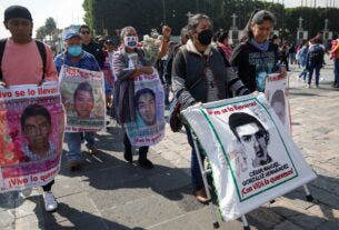 Ex-chefe anti-sequestro preso no caso Ayotzinapa no México