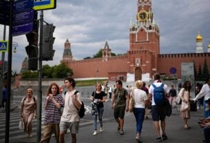Guerra Rússia-Ucrânia: Putin, projetando controle, tenta conter as consequências do motim