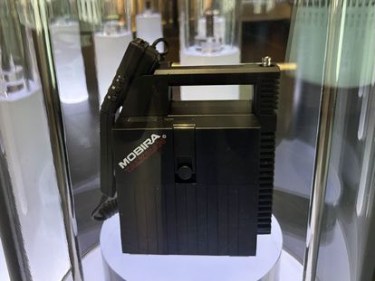 O dispositivo Mobira Talkman, fabricado pela Nokia.