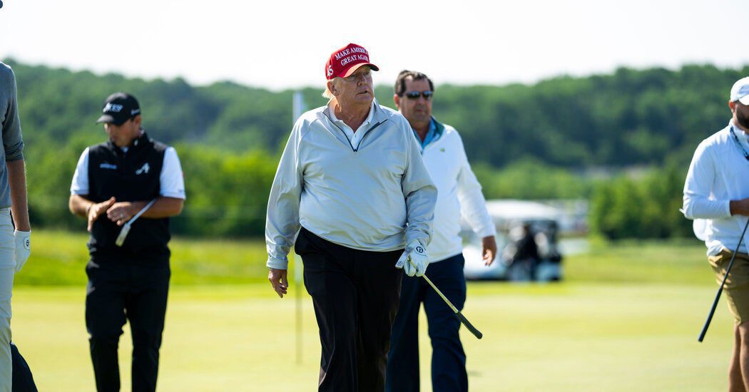 Por meio de laços com sauditas, acordo de golfe promete benefícios a Trump