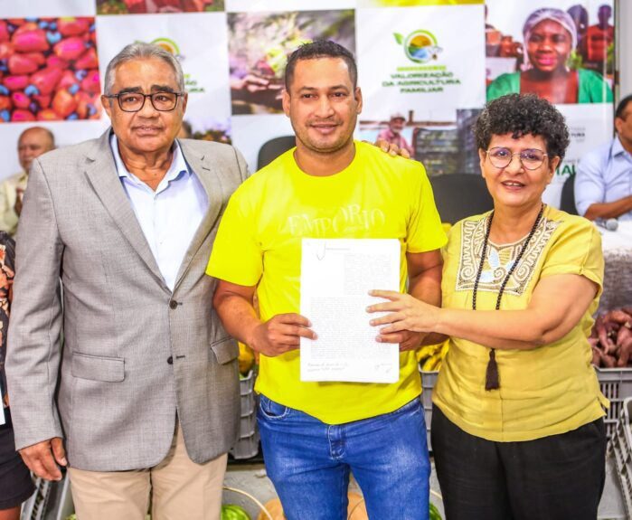 SAF realiza entrega de alimentos e libera créditos fundiários no Dia da Agricultura Familiar