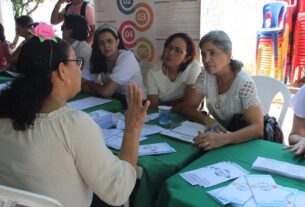 Famílias do Povoado Cajazeiras receberam ações de cidadania do Teresina Cuida de Você