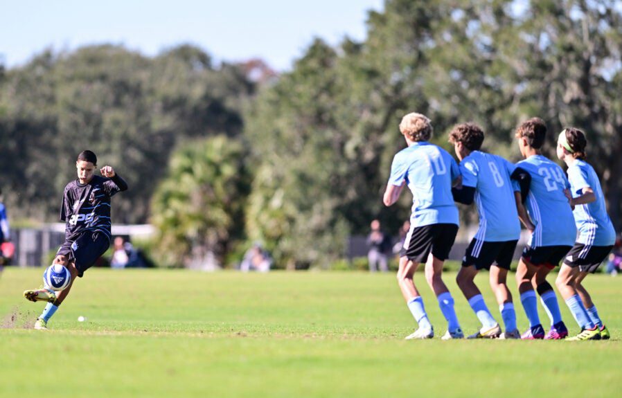 Orlando Cup une futebol e turismo em janeiro na Flórida