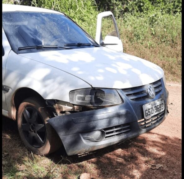 APÓS PERSEGUIÇÃO, POLÍCIA CIVIL APREENDE VEÍCULO USADO PARA O TRANSPORTE DE DROGAS EM ITAPECURU