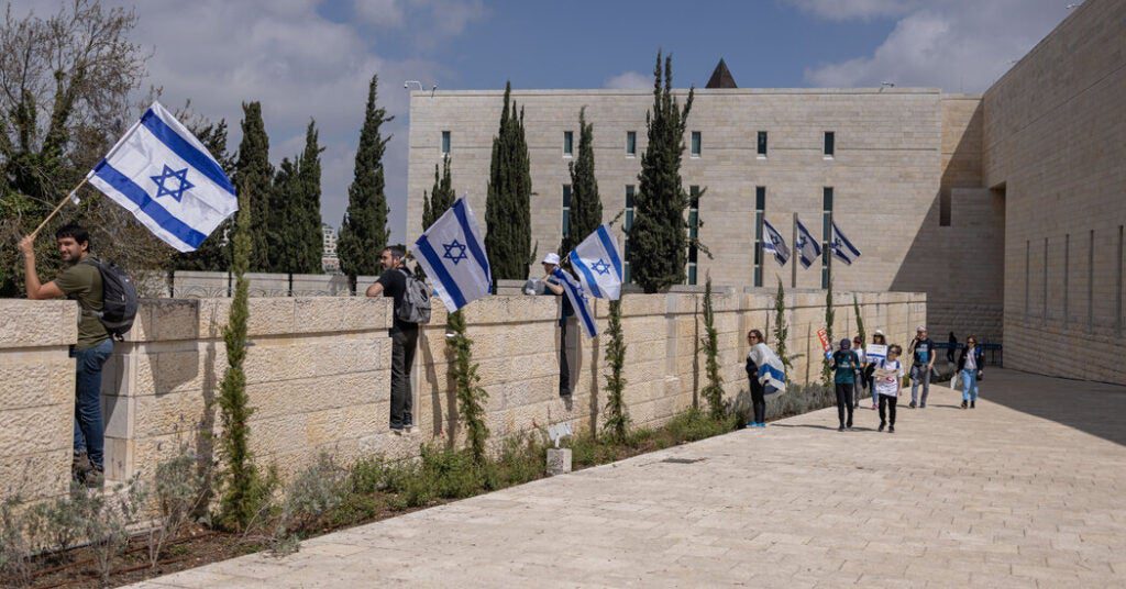 Como a Suprema Corte de Israel pode reagir ao desafio ao seu poder