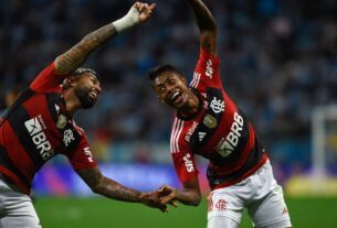 Copa do Brasil: Fla bate Grêmio em Porto Alegre e fica perto da final