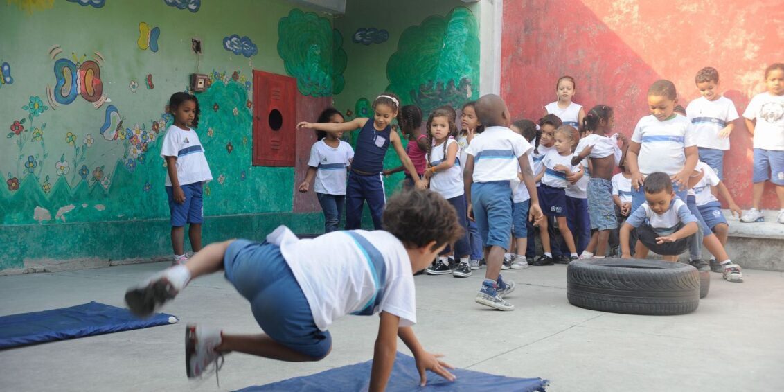 Educação em tempo integral é bem recebida por gestores