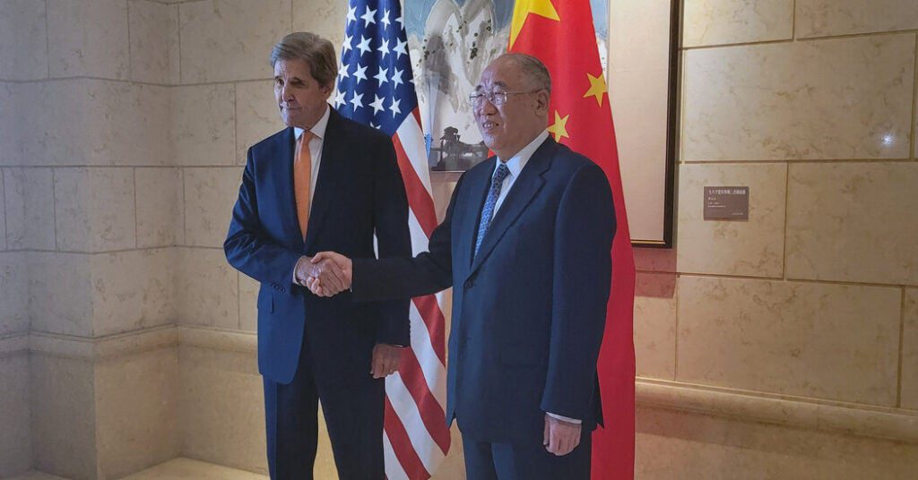 Kerry diz que EUA e China devem deixar de lado a política para enfrentar a mudança climática