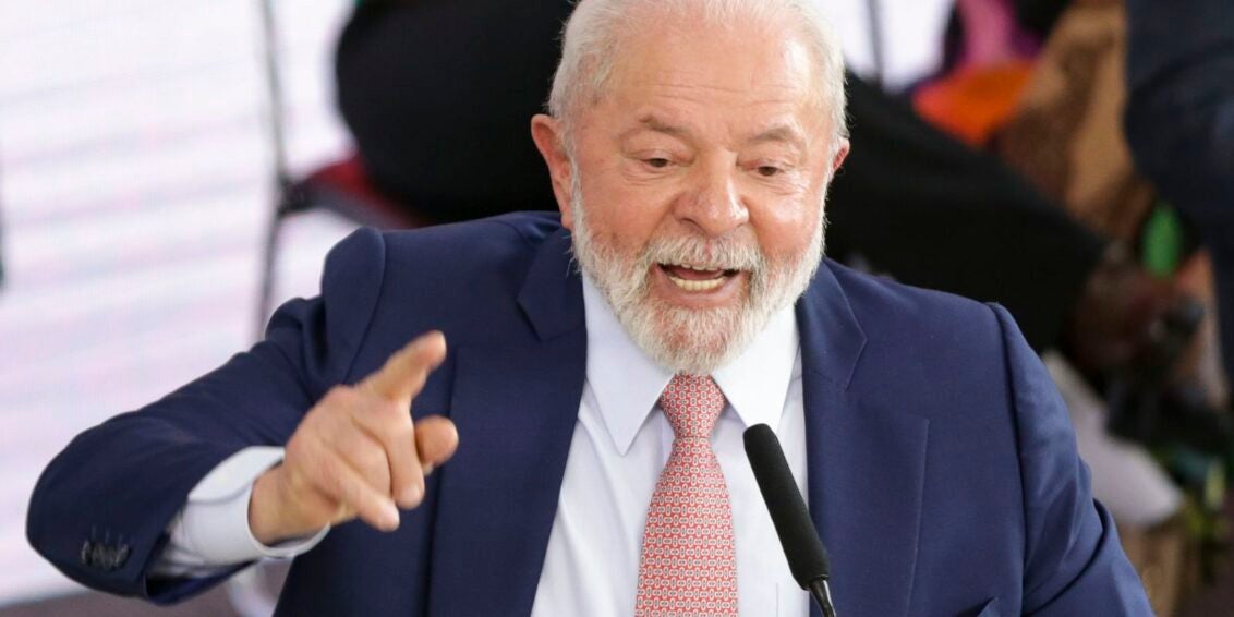 Lula defende destinação de imóveis da União abandonados para sem-teto