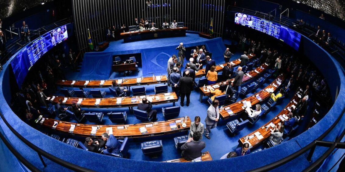 Senado aprova programa para expandir escolas em tempo integral