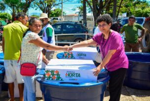 SAF entrega equipamentos agrícolas para agricultores familiares de Nossa Senhora dos Remédios