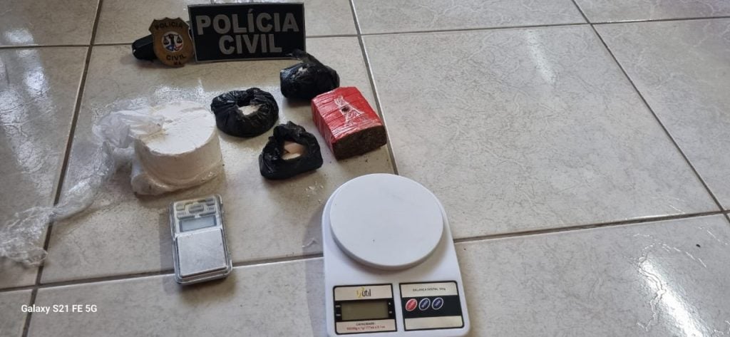 TRÊS PESSOAS SÃO PRESAS EM OPERAÇÃO DA POLÍCIA CIVIL DE COMBATE AO TRÁFICO DE DROGAS NA REGIÃO DO ITAQUI-BACANGA