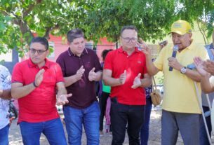 Prefeitura de Teresina promove ação social para os moradores da Vila Coronel Carlos Falcão