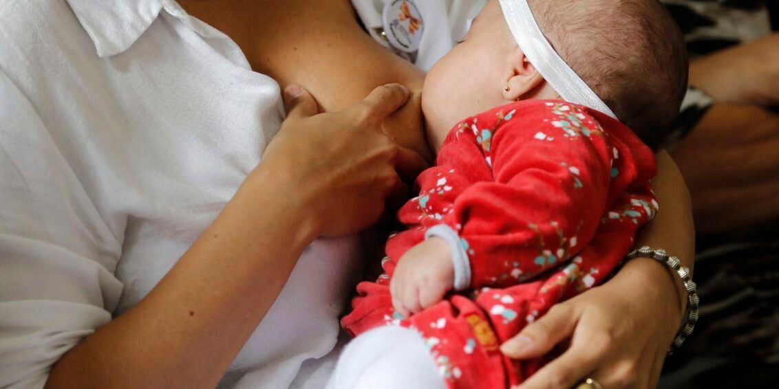 Agosto Dourado destaca padrão ouro de qualidade do aleitamento materno