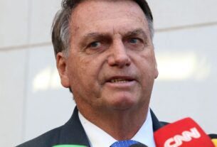 Bolsonaro é internado em São Paulo para exames de rotina