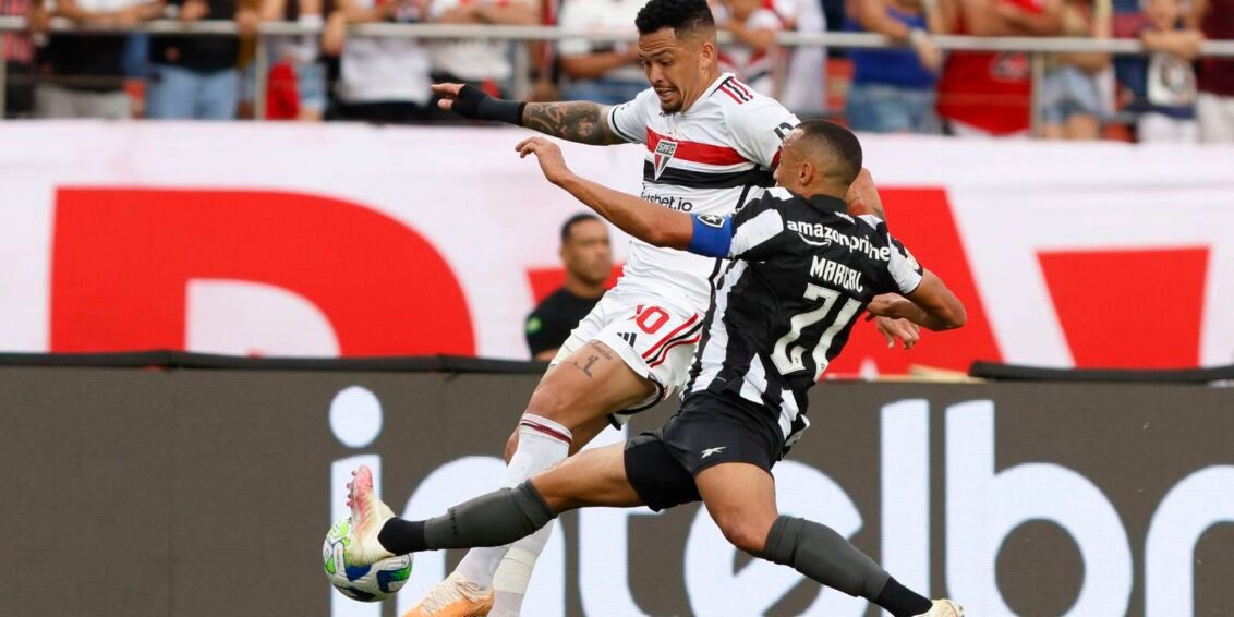 Botafogo e São Paulo ficam no 0 a 0 no estádio do Morumbi