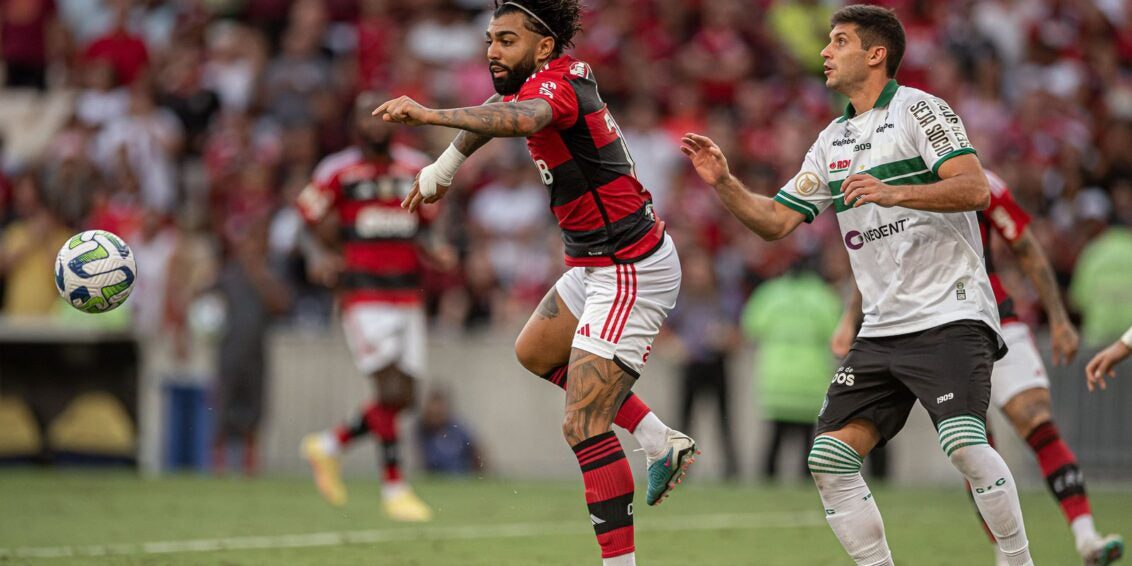 Brasileiro: Flamengo visita o Coritiba no Couto Pereira