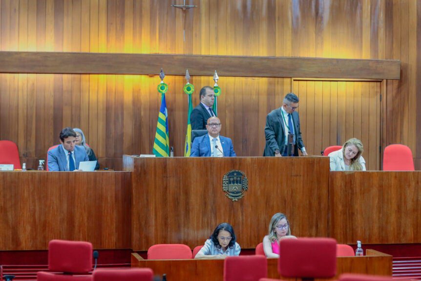 Governador pede autorização à Assembleia para viagem oficial aos Estados Unidos