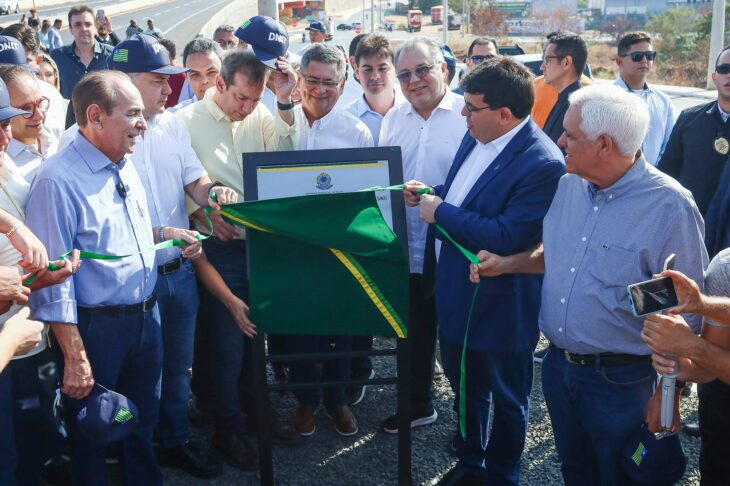 Governador e ministro inaguram o viaduto do Mercado do Peixe em Teresina