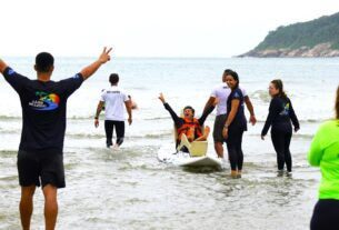 Evento "Praia Inclusiva" reuniu 90 PCDs na cidade do Guarujá