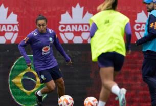 Com Arthur Elias no comando, seleção feminina pega Canadá neste sábado