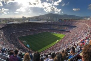 Espectadores mudaram a forma de assistir jogos de futebol