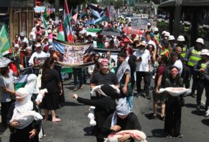 Atos pró-Palestina em São Paulo e Brasília pedem cessar-fogo em Gaza