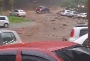 Chuva alaga ruas de Teresópolis; sirenes foram acionadas