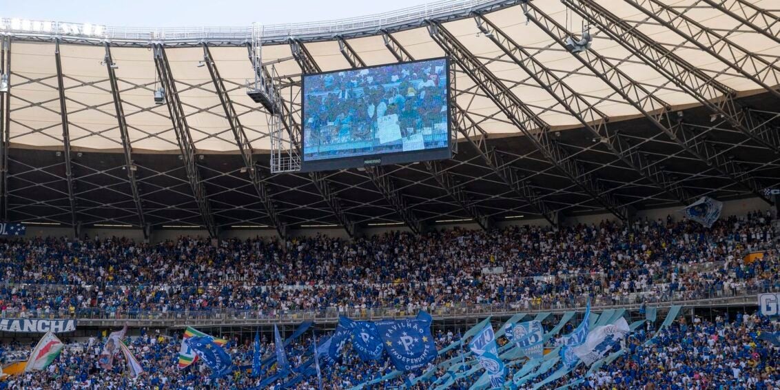 Cruzeiro enfrenta Athletico com torcida, após STJD aceitar recurso