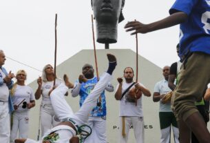 Monumento do Zumbi, no Rio, sedia celebração e luta pela causa negra