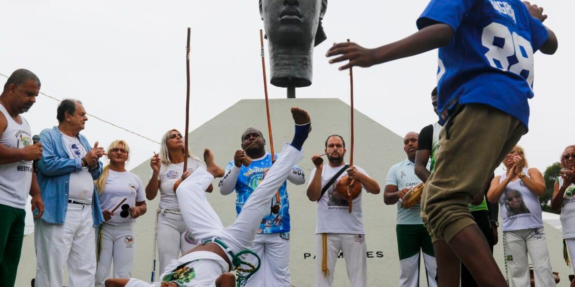 Monumento do Zumbi, no Rio, sedia celebração e luta pela causa negra