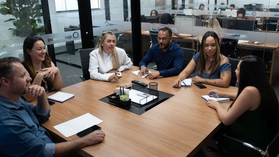 Qualiconsig busca padrões no ambiente de trabalho positivo