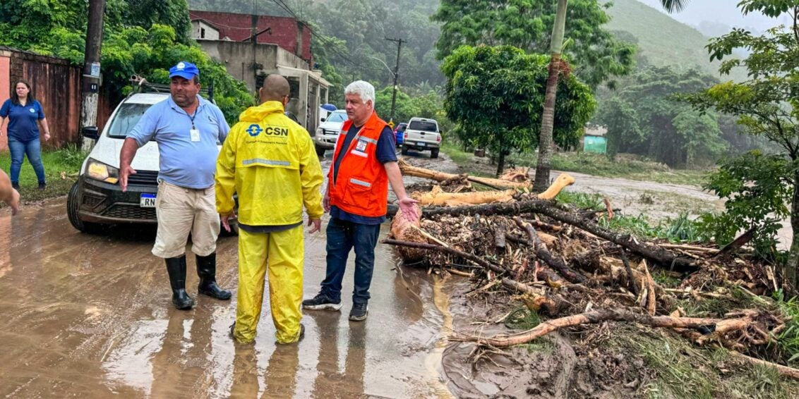 Duas pessoas morrem após forte chuva em Angra dos Reis