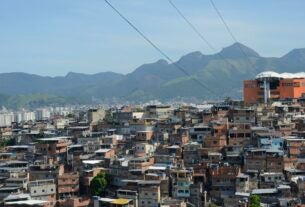 Programa do CNJ regulariza imóveis em comunidade do Rio de Janeiro