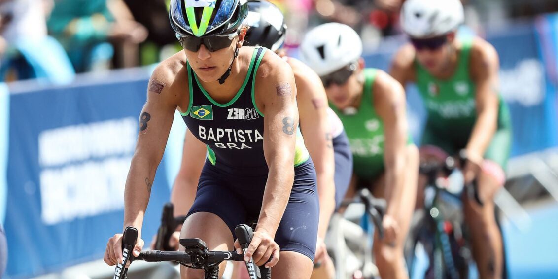 Triatleta Luisa Baptista permanece em estado grave após acidente