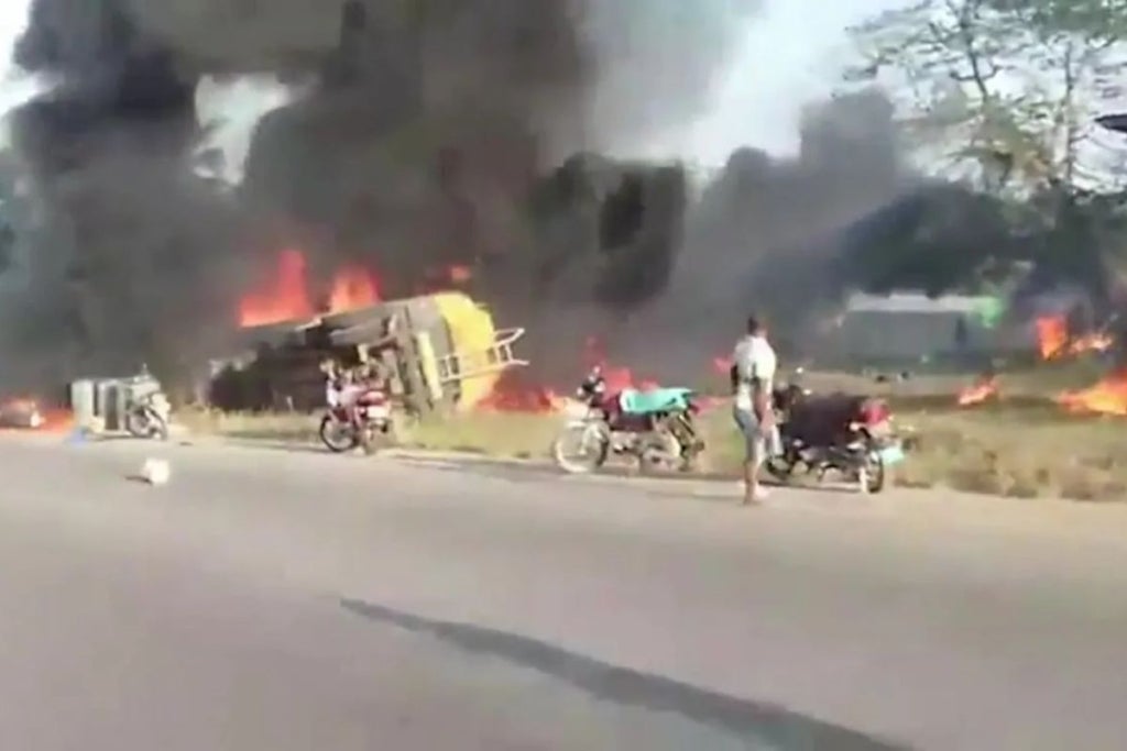 Explosão de caminhão-tanque deixa mais de 40 mortos na Libéria
