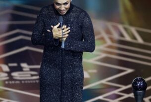 Com homenagem à rainha Marta, Fifa coroa melhores do mundo