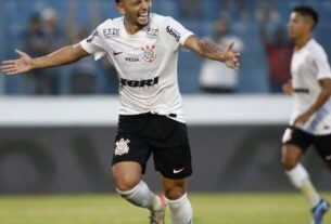 Copinha: Corinthians goleia CRB para se garantir nas quartas