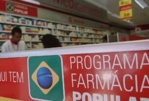 Farmácia Popular distribuiu R$ 7,4 bi a falecidos de 2015 a 2020