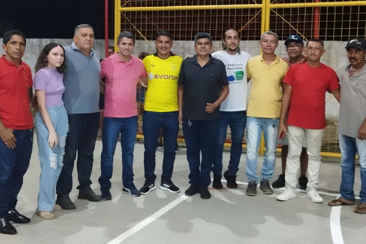 Prefeito Adelbarto Santos inaugura Ginásio Poliesportivo Luís Mariano na Tapera