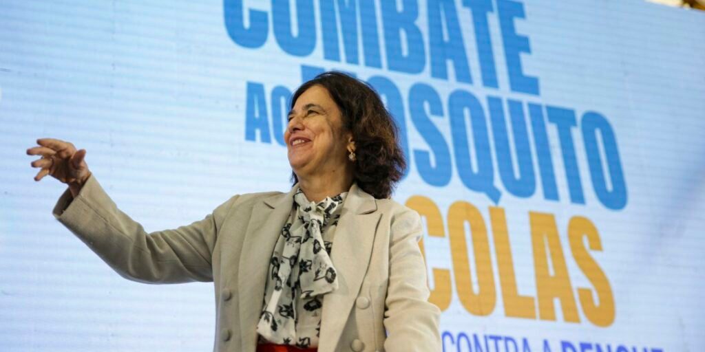 Governo quer mobilizar 25 milhões de estudantes para combater a dengue