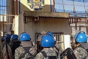 Presos fazem motim em penitenciária no Paraguai