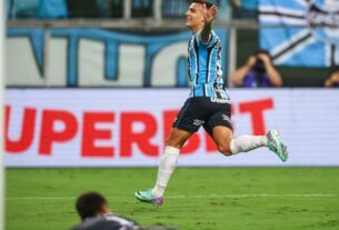 Grêmio supera Brasil de Pelotas e avança às semifinais do Gauchão