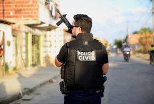 Operação prende trio que assaltava motoristas de aplicativos em Fortaleza-CE