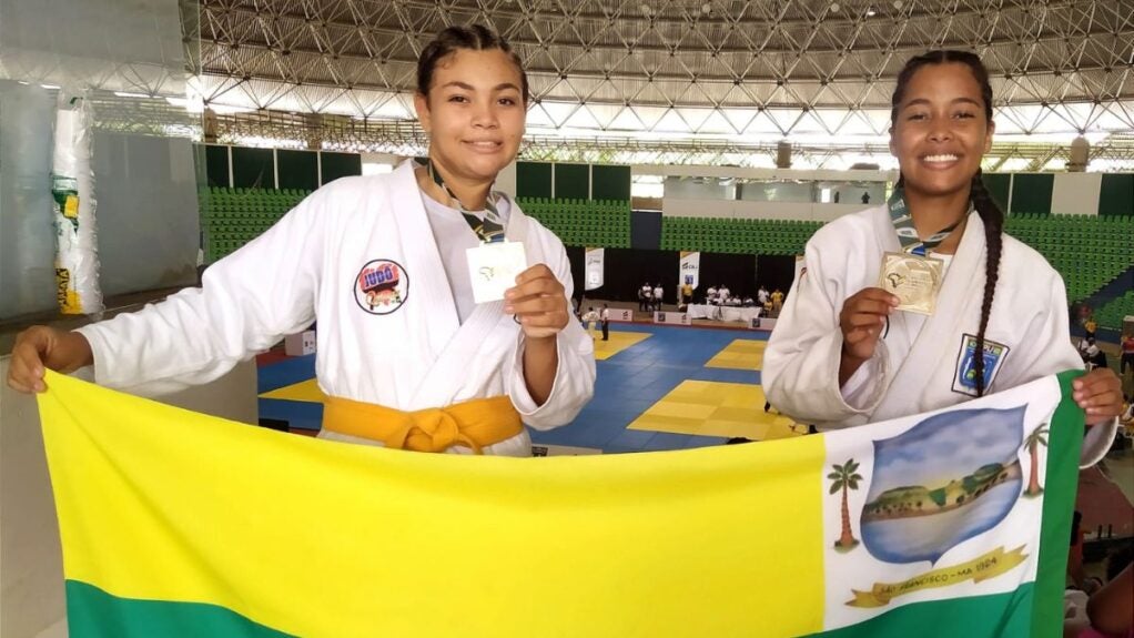 Em Teresina, Lívia e Heloise conquistam ouro e prata no Judô para São Francisco do Maranhão