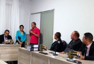 padre edilson participa de sessão em pajeú do piauí e anuncia campanha para construção do salão paroquial