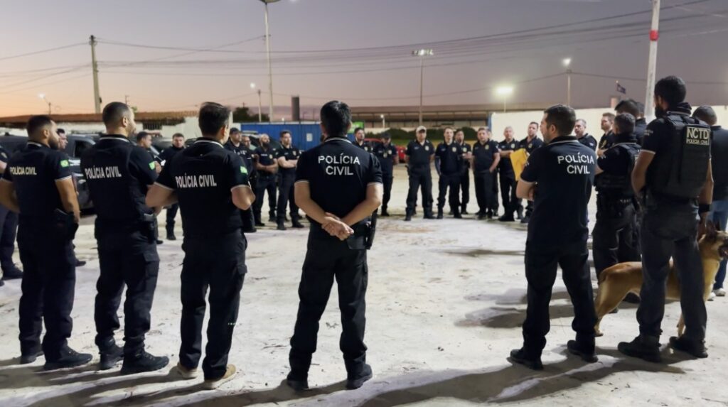 Quarenta e quatro mandados de prisão foram cumpridos pela PCCE no Ceará e em oito estados