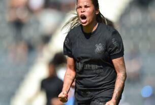 Corinthians vence e amplia vantagem na ponta do Brasileiro Feminino