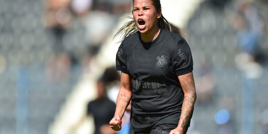 Corinthians vence e amplia vantagem na ponta do Brasileiro Feminino